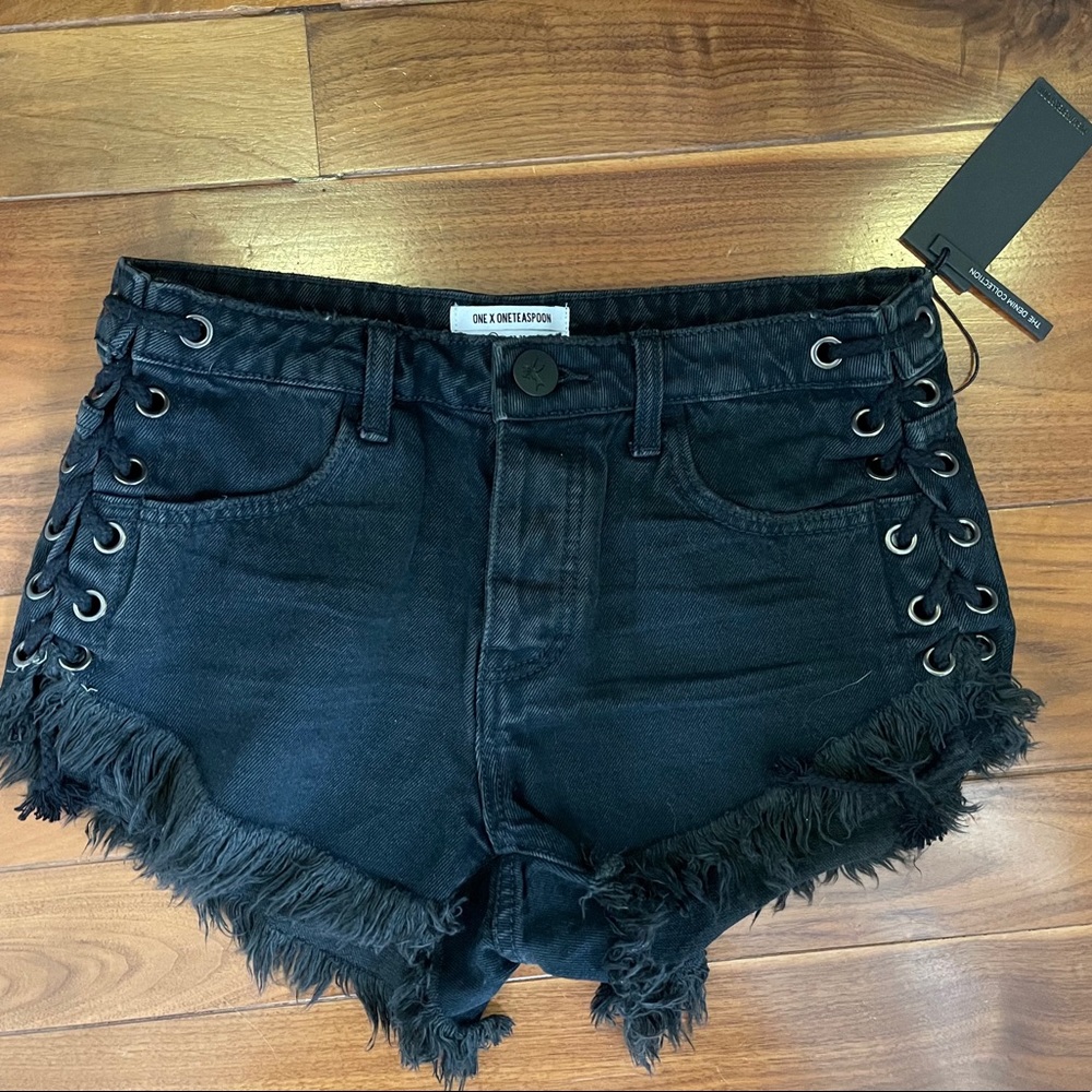 One Teaspoon Brandos Relaxed Fit Short